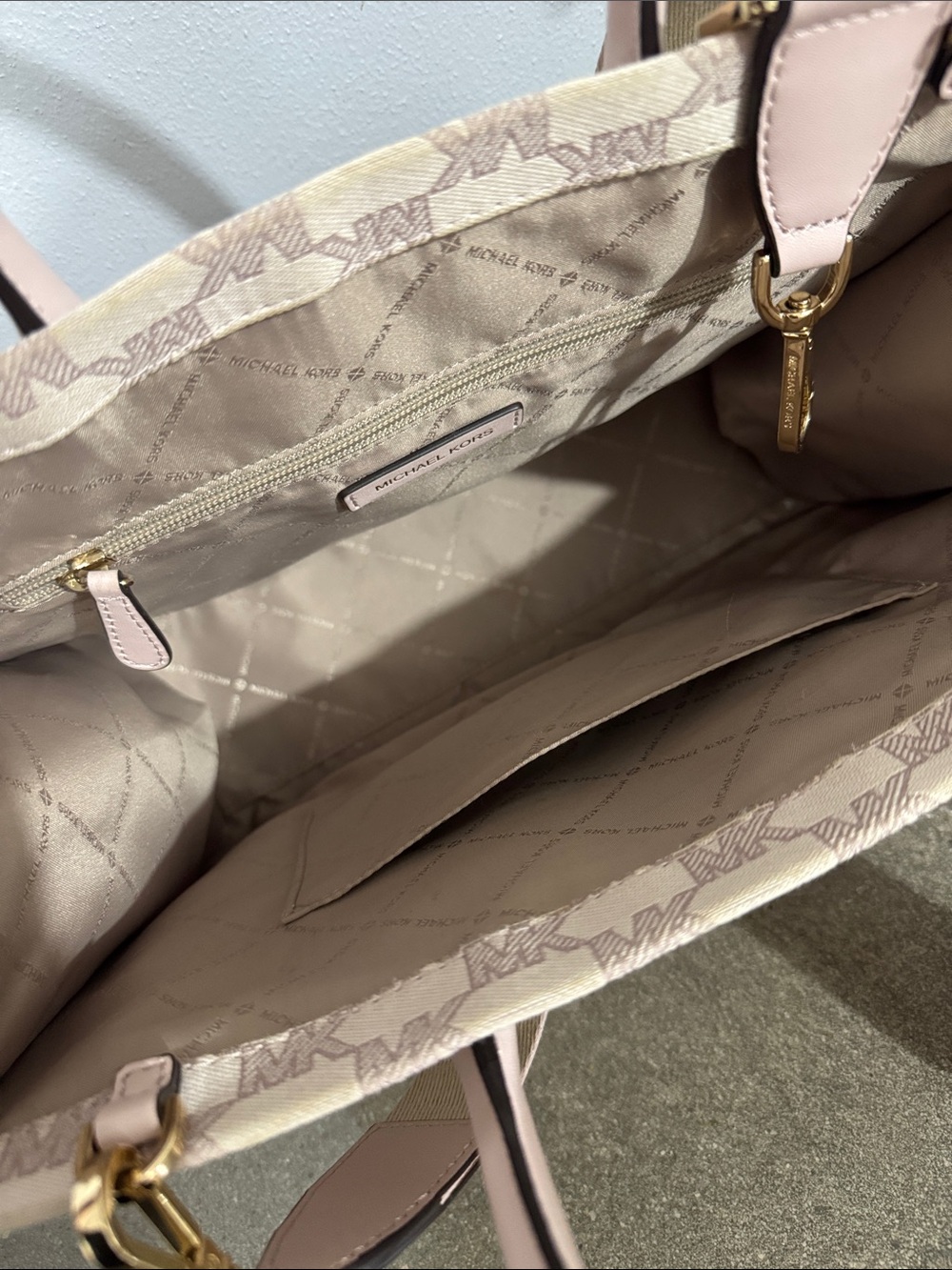 Michael Kors Mirella tote bag MK print Powder Blush Multi color - Picture 4 of 12